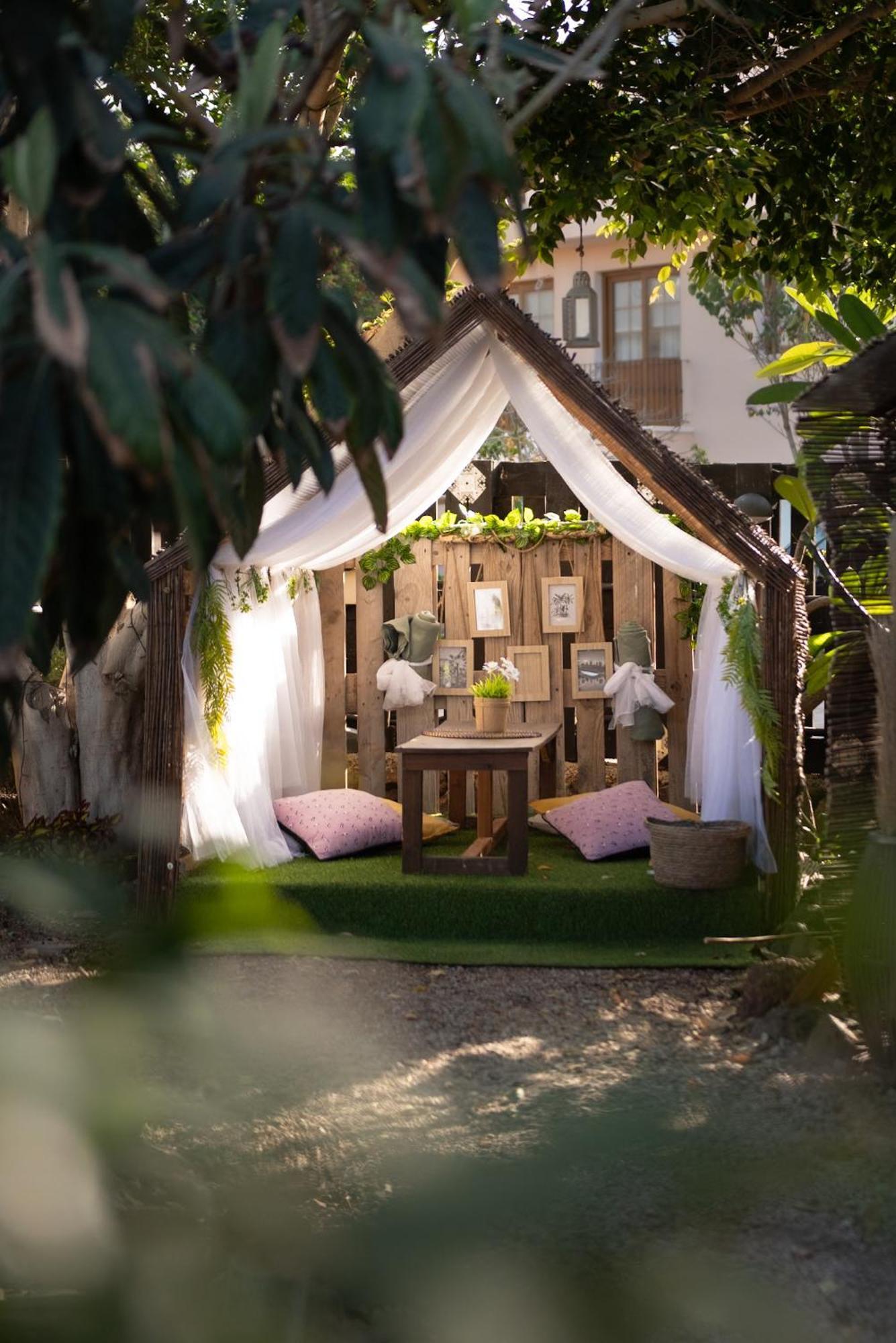 Lykke Suite Spa Sauna Piscina Y Jardin Buzanada Exterior foto